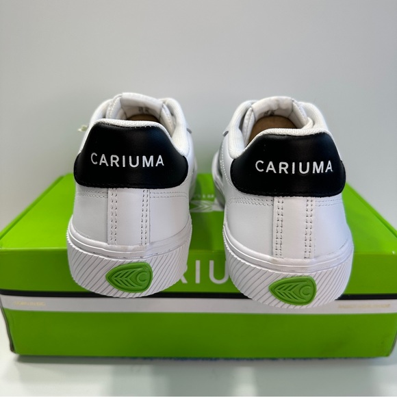NEW Cariuma SALVAS White Leather Black Logo Sneaker - Picture 4 of 7